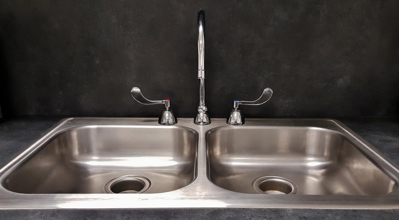 Double Chambered Kitchen Sink